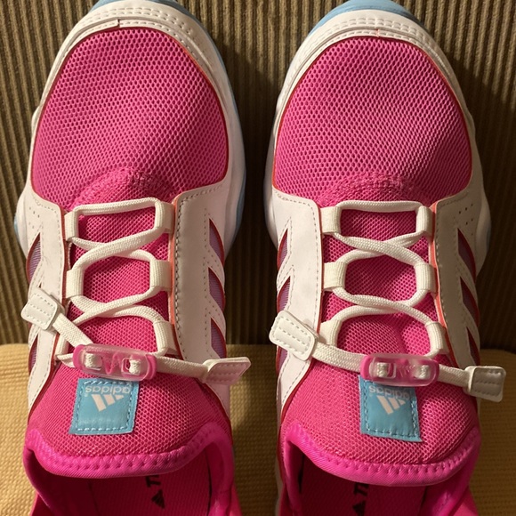 Girl’s Adidas Terrex Sneakers - Picture 4 of 11